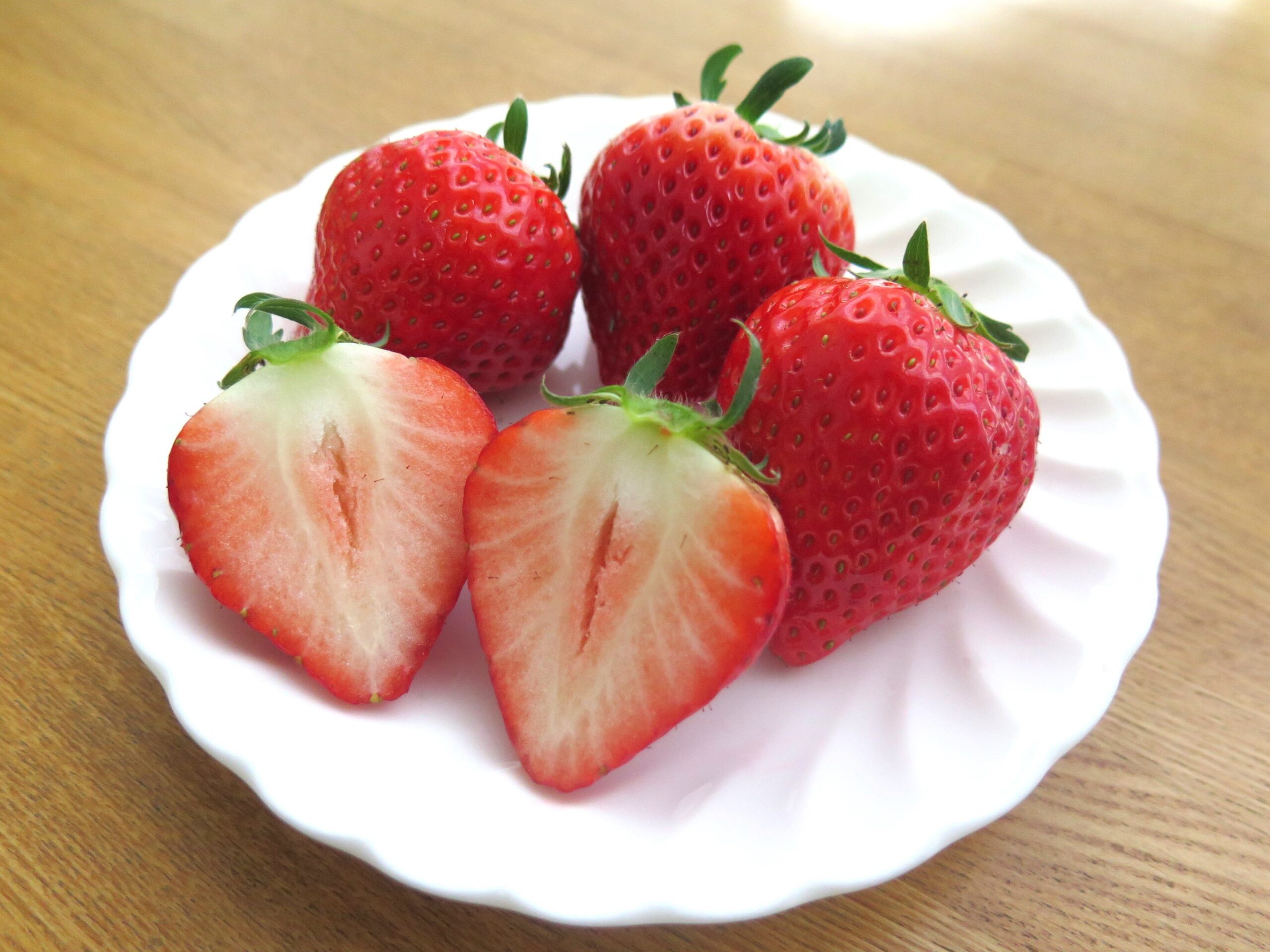 「旬を味わう　さぬきひめ・女峰」をアップしました